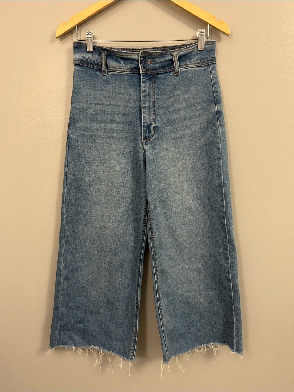 Oat New York Light Blue Wide-Leg Cropped Jeans Size 4
